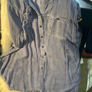 Umgee distressed shirt